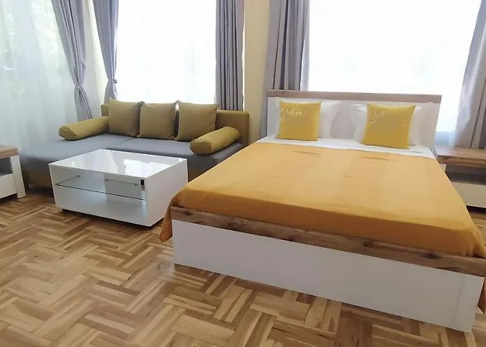 Near To Free Апартаменты *